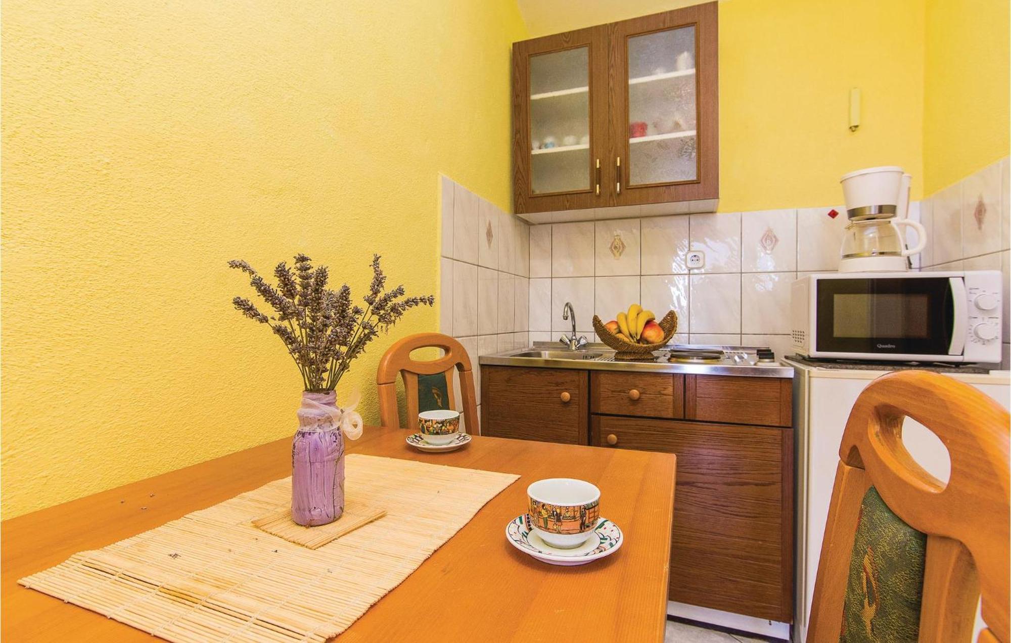 Pet Friendly Apartment In Pakostane With Kitchen Exterior photo